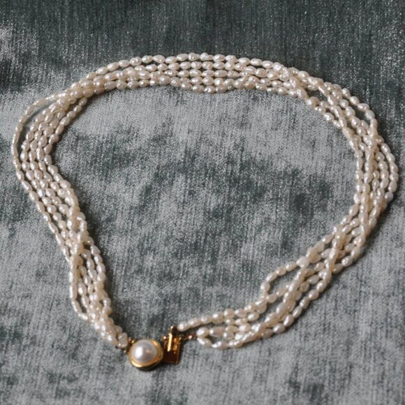 Vintage Multi-strand (5 Rows) Natural Freshwater Rice Pearl hand Beaded Necklace - Picture 8 of 12